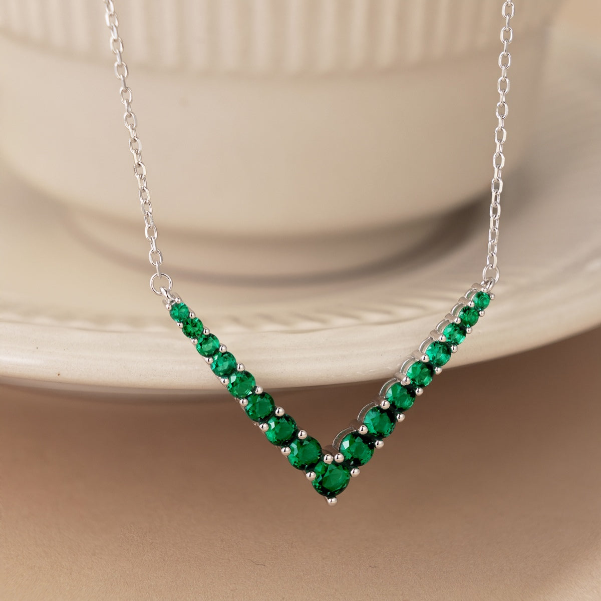 [Everoly JW]Ornate Round Cut Necklace