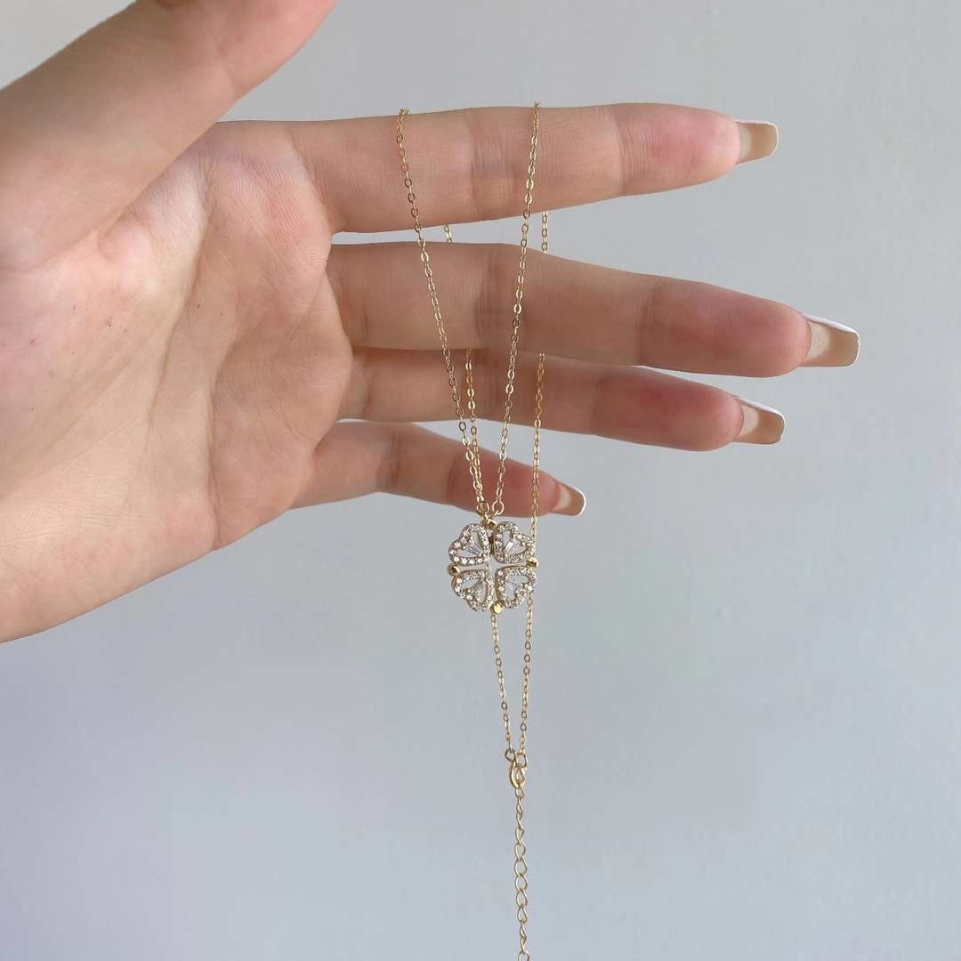 [Everoly JW]Ornate Heart Cut Flower Shape Necklace