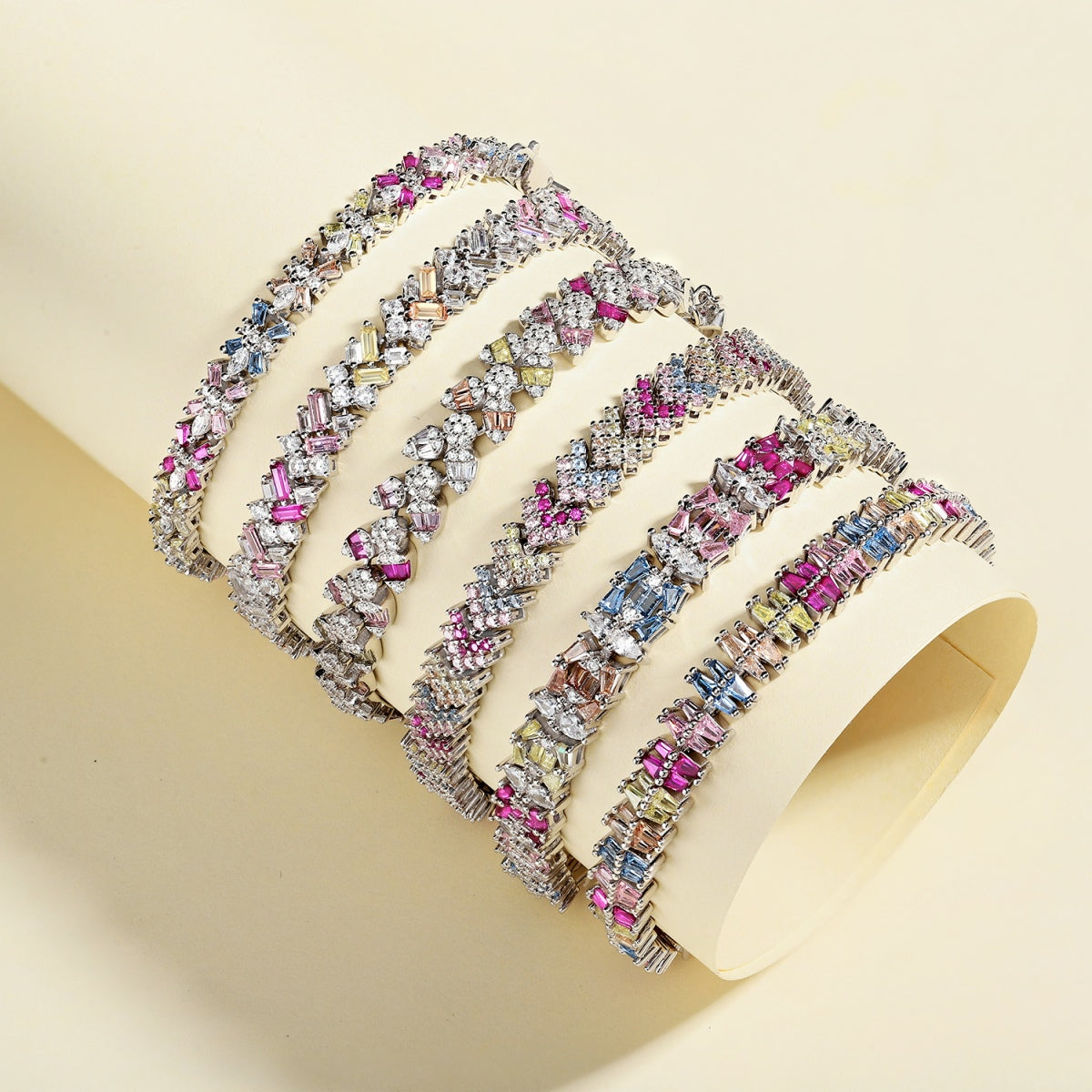 [Everoly JW]Delicate Colorful Multi Cut Party Bracelet