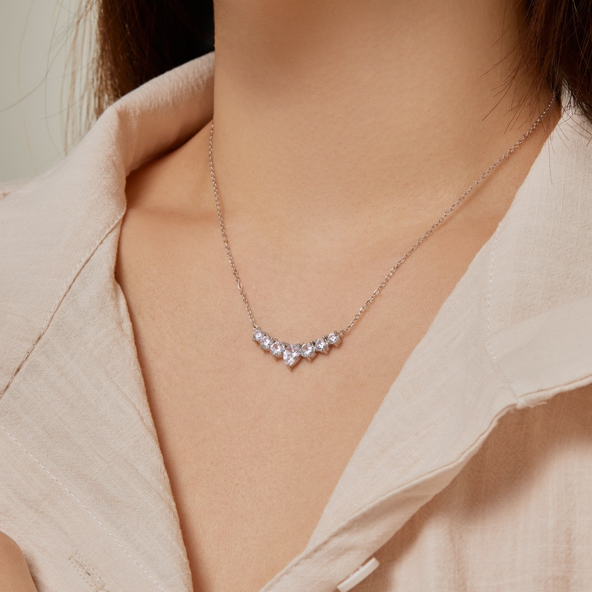 [Everoly JW]Dainty Colorful Heart Necklace