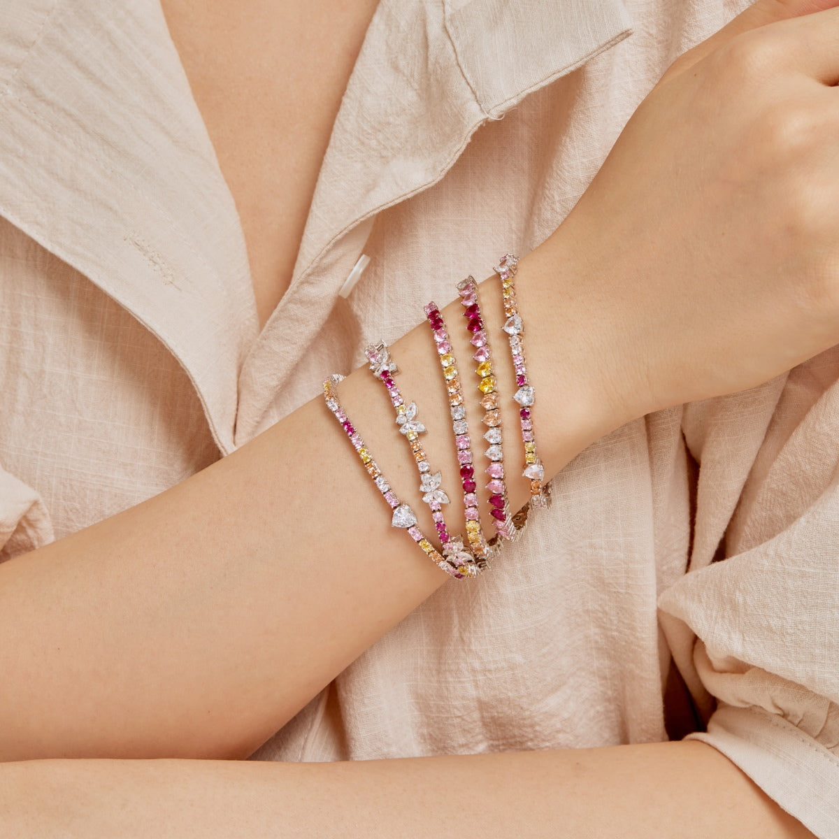 [Everoly JW]Luxurious Colorful Romantic Heart Shape Lover Bracelet