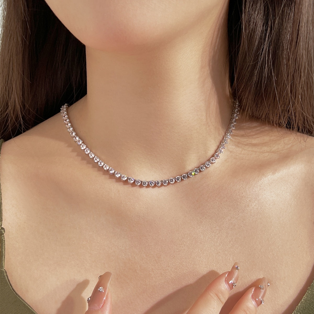 [Everoly JW]Ornate Heart Cut Tennis Necklace