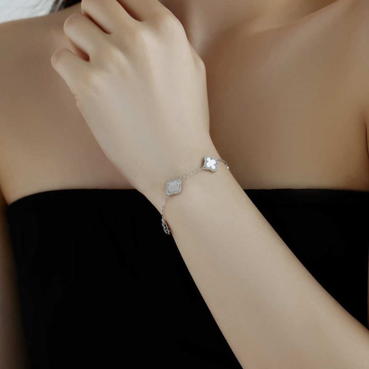 [Everoly JW]Four-Leaf Clover Exquisite Bracelet