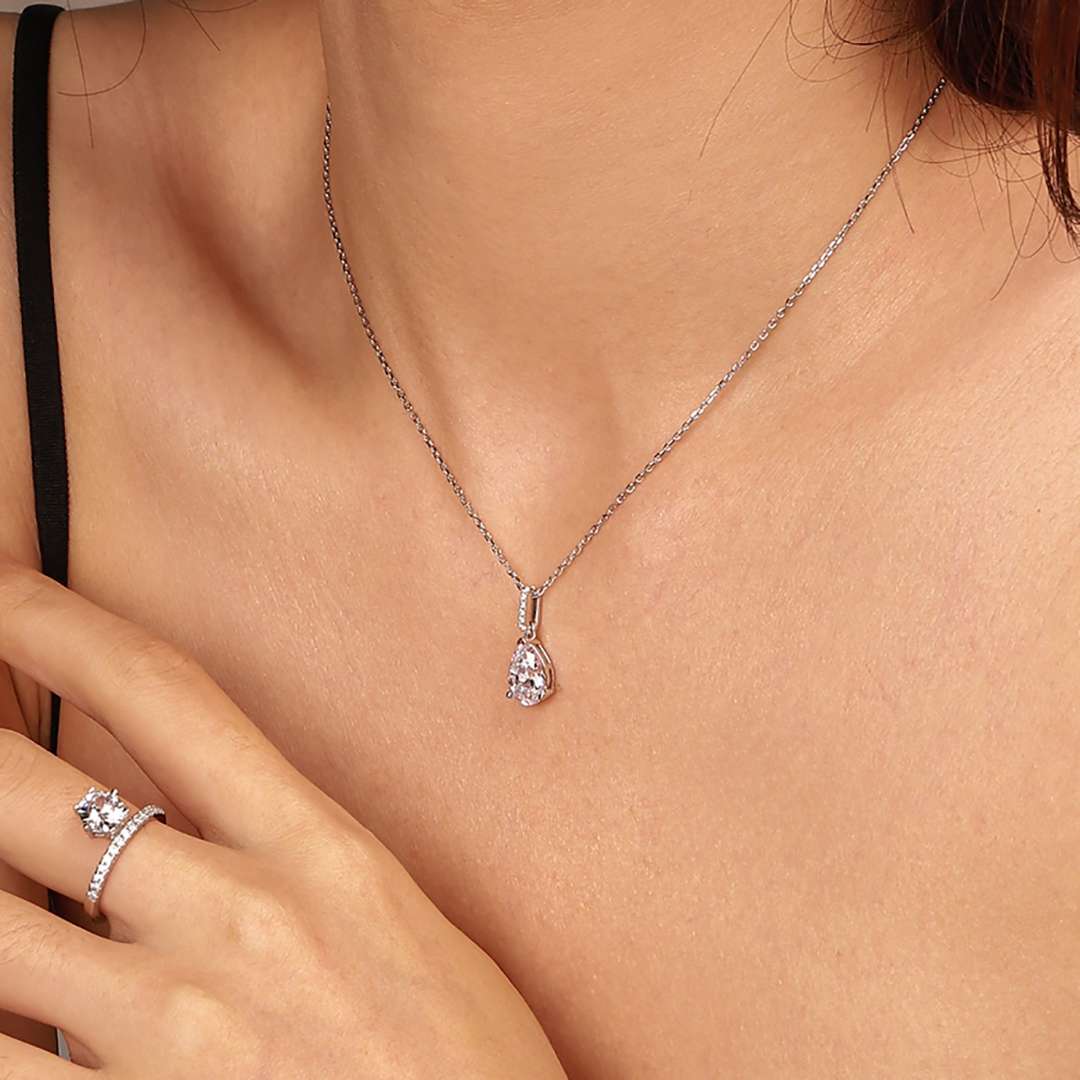[Everoly JW]Delicate Water Drop Shape Fashion Necklace