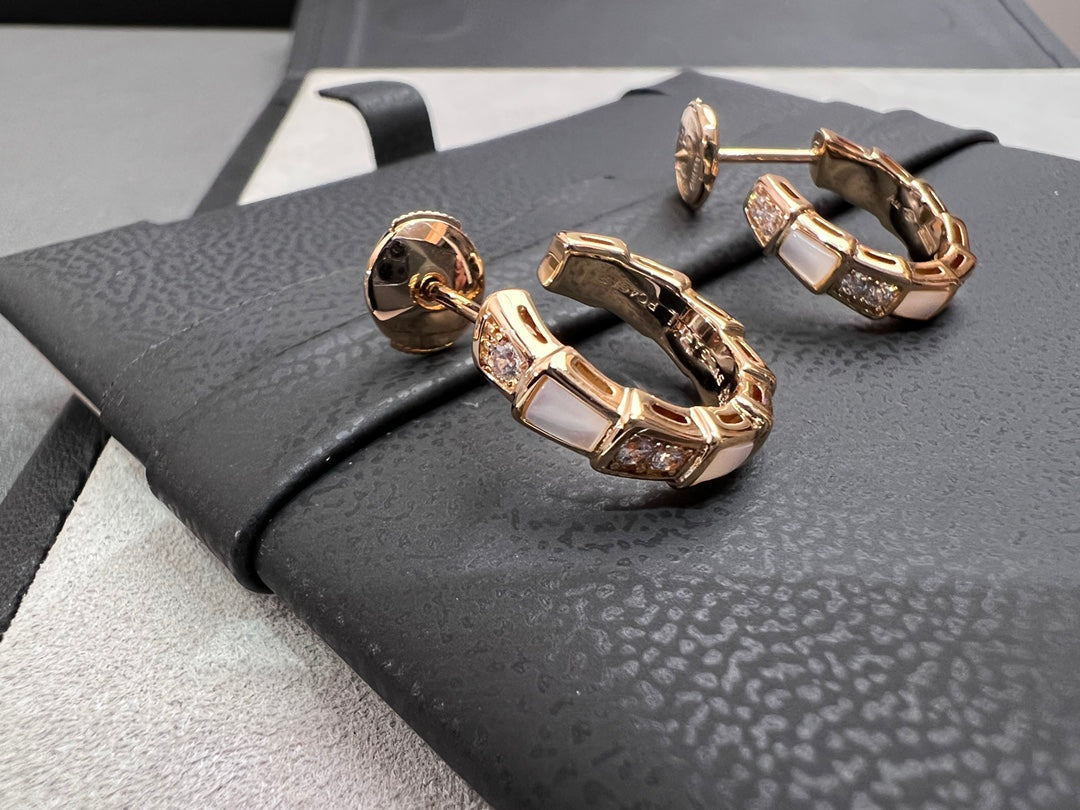 [Everoly JW]SERPENTI MOP ROSA GOLD OHRRINGE