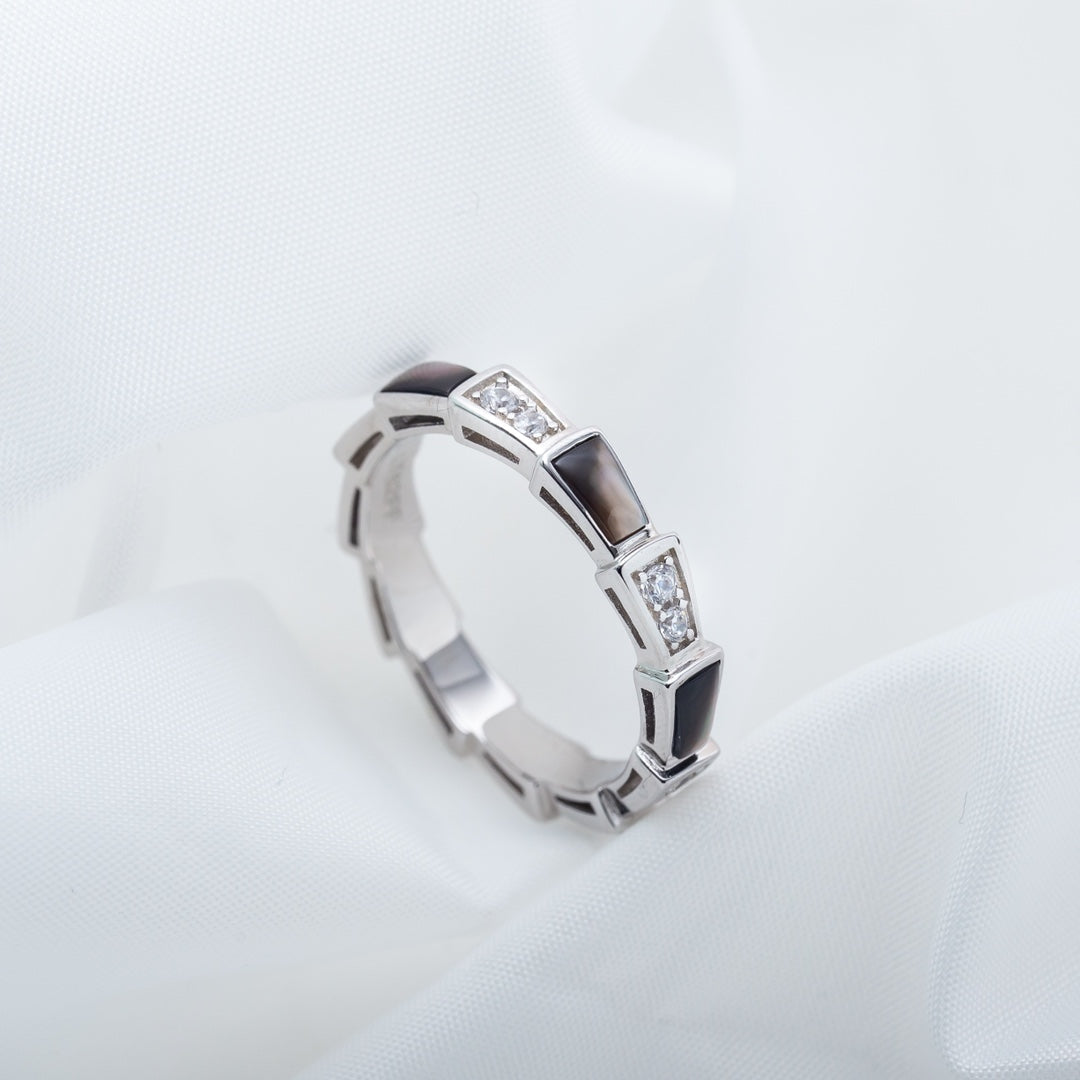 [Everoly JW]SERPENTI RING SILVER  DIAMOND BLACK MOP 3MM