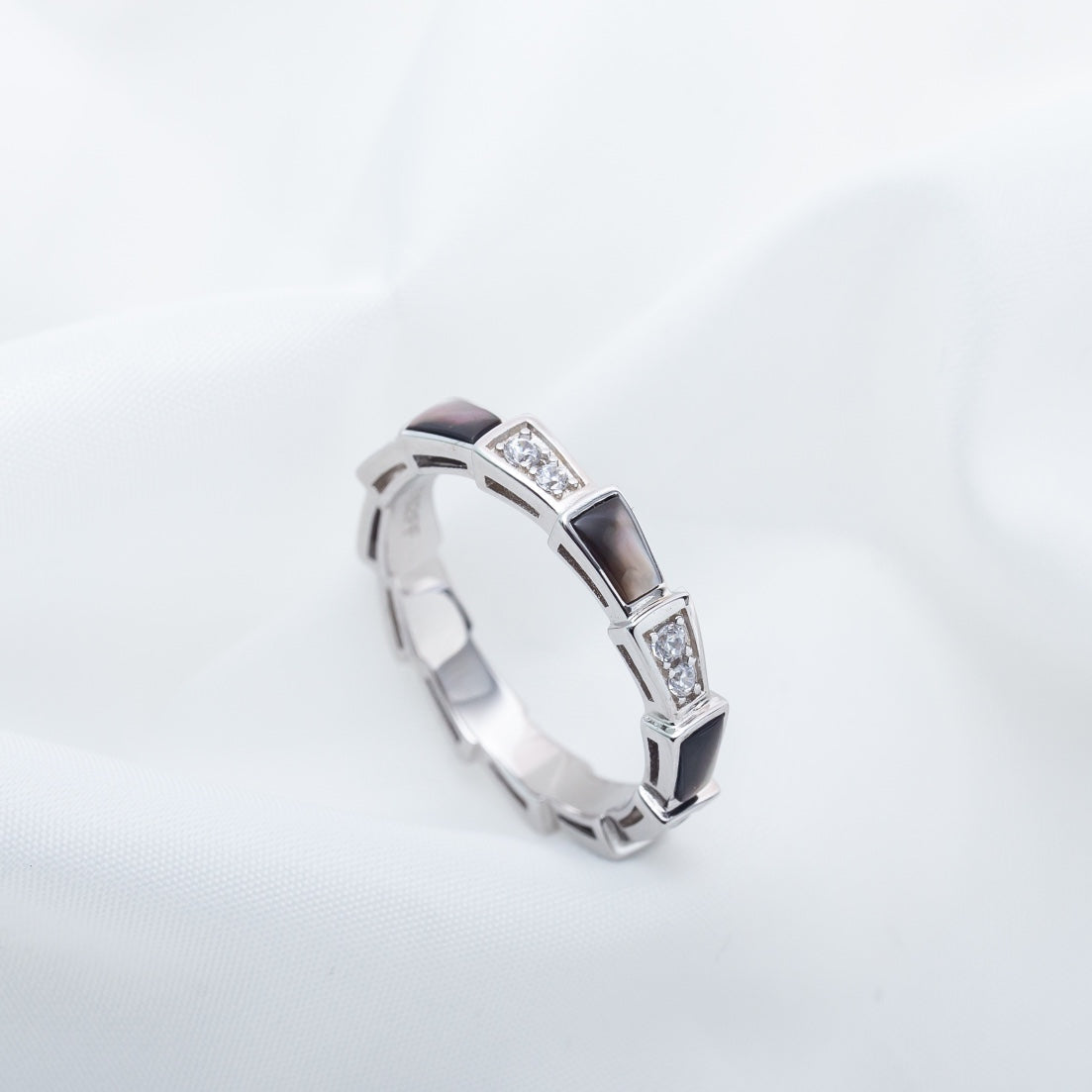 [Everoly JW]SERPENTI RING SILVER  DIAMOND BLACK MOP 3MM