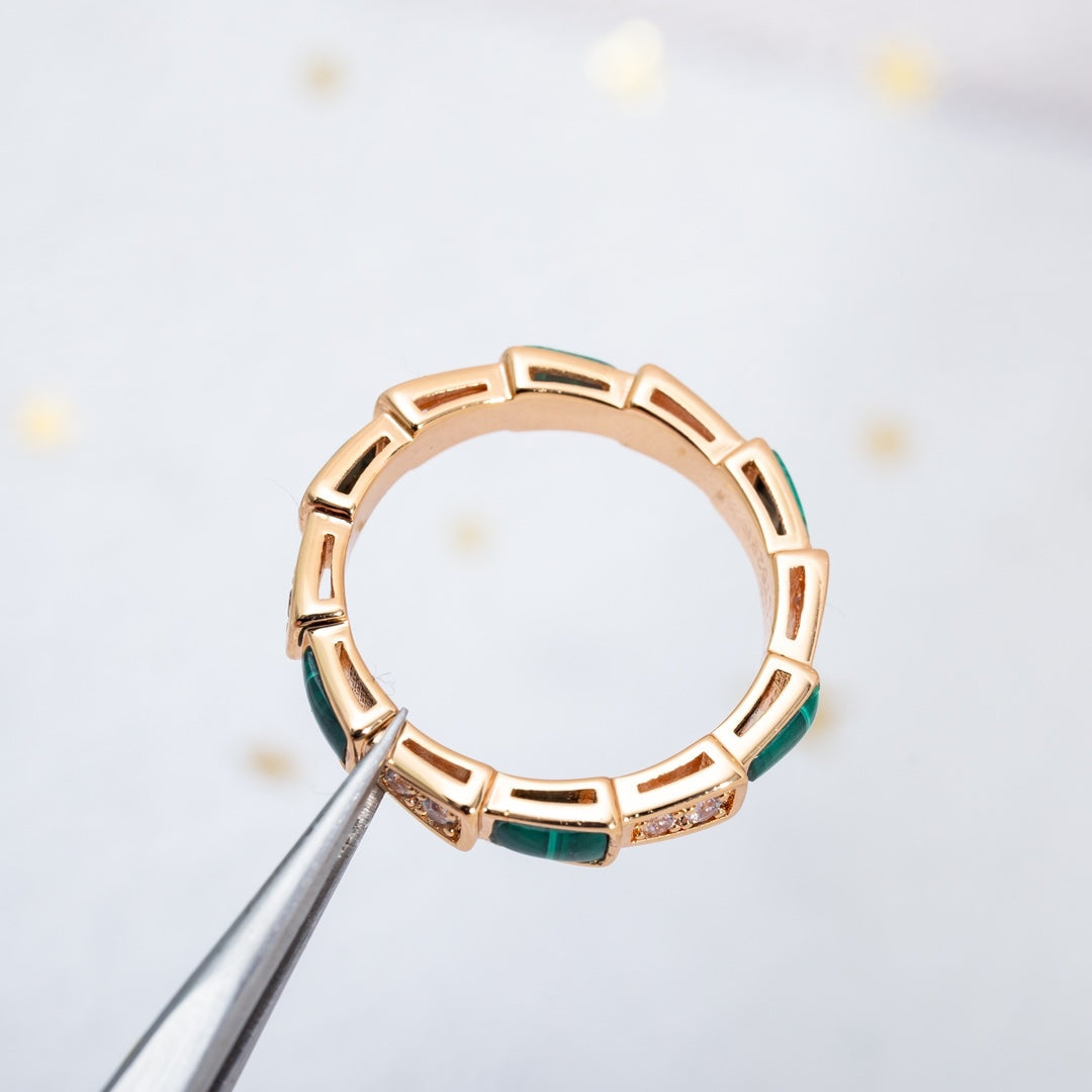 [Everoly JW]SERPENTI RING PINK GOLD MALACHITE DIAMOND 3MM