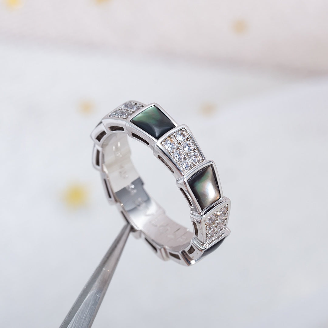 [Everoly JW]SERPENTI RING SILVER DIAMOND BLACK MOP 4MM