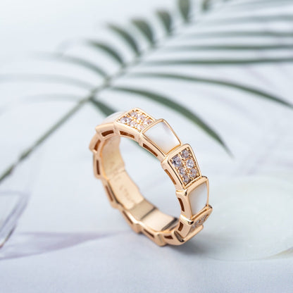 [Everoly JW]SERPENTI RING PINK GOLD MOP DIAMOND PAVED 4MM