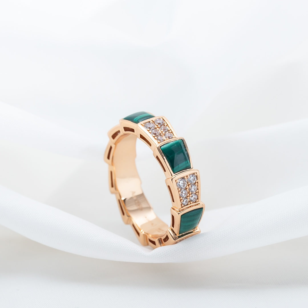 [Everoly JW]SERPENTI RING PINK GOLD MALACHITE DIAMOND PAVED 4MM