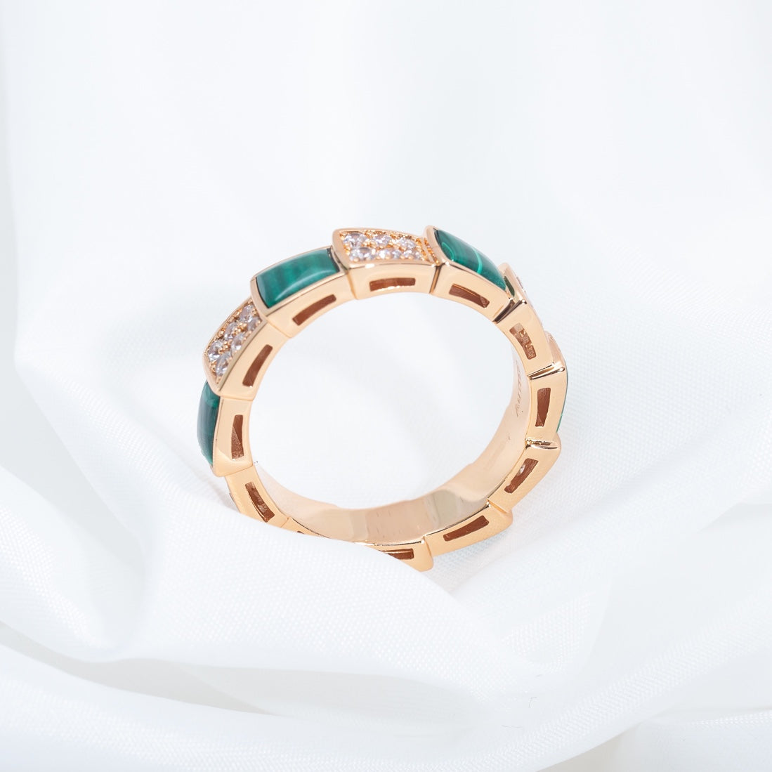 [Everoly JW]SERPENTI RING PINK GOLD MALACHITE DIAMOND PAVED 4MM