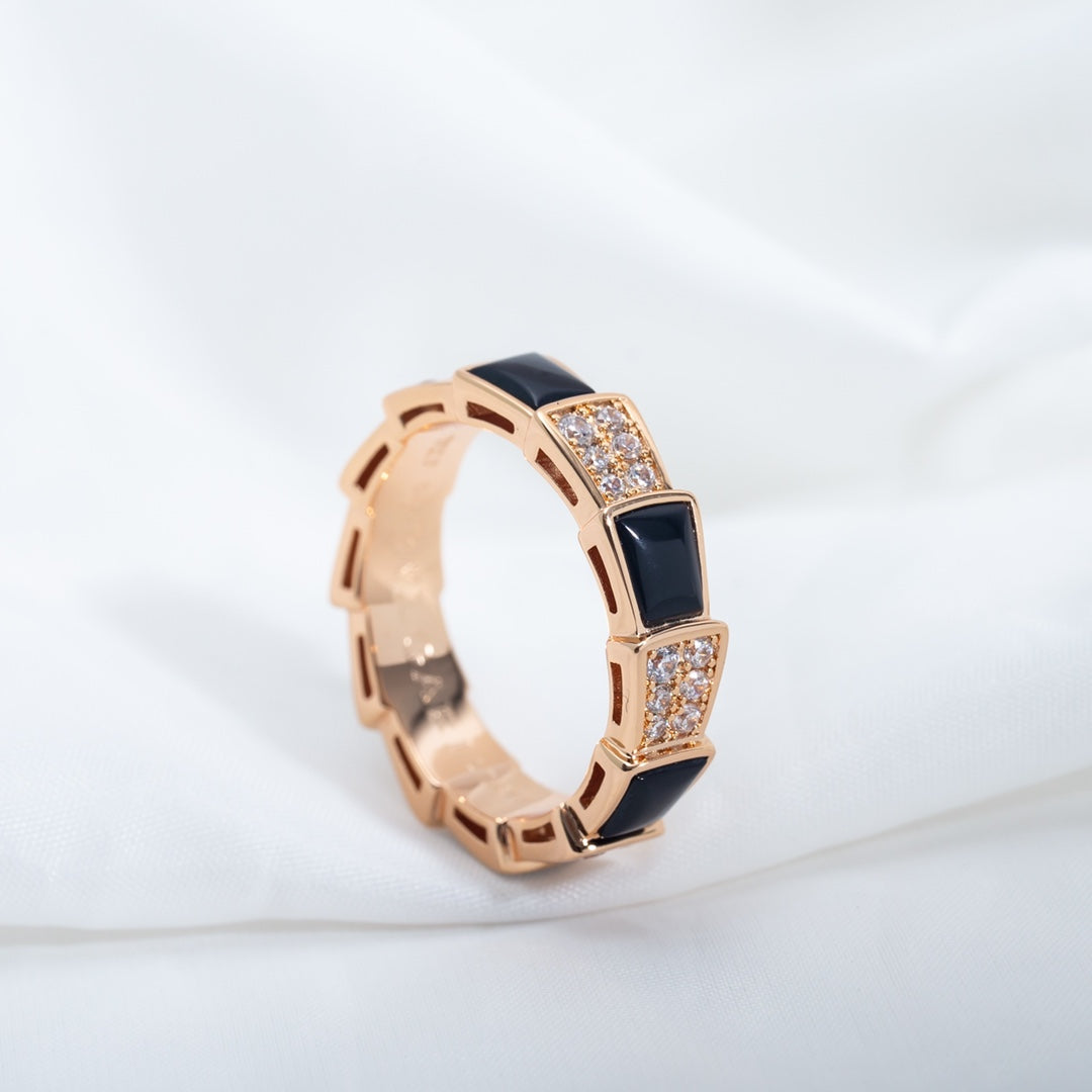 [Everoly JW]SERPENTI RING PINK GOLD BLACK MOP DIAMOND PAVED 4MM