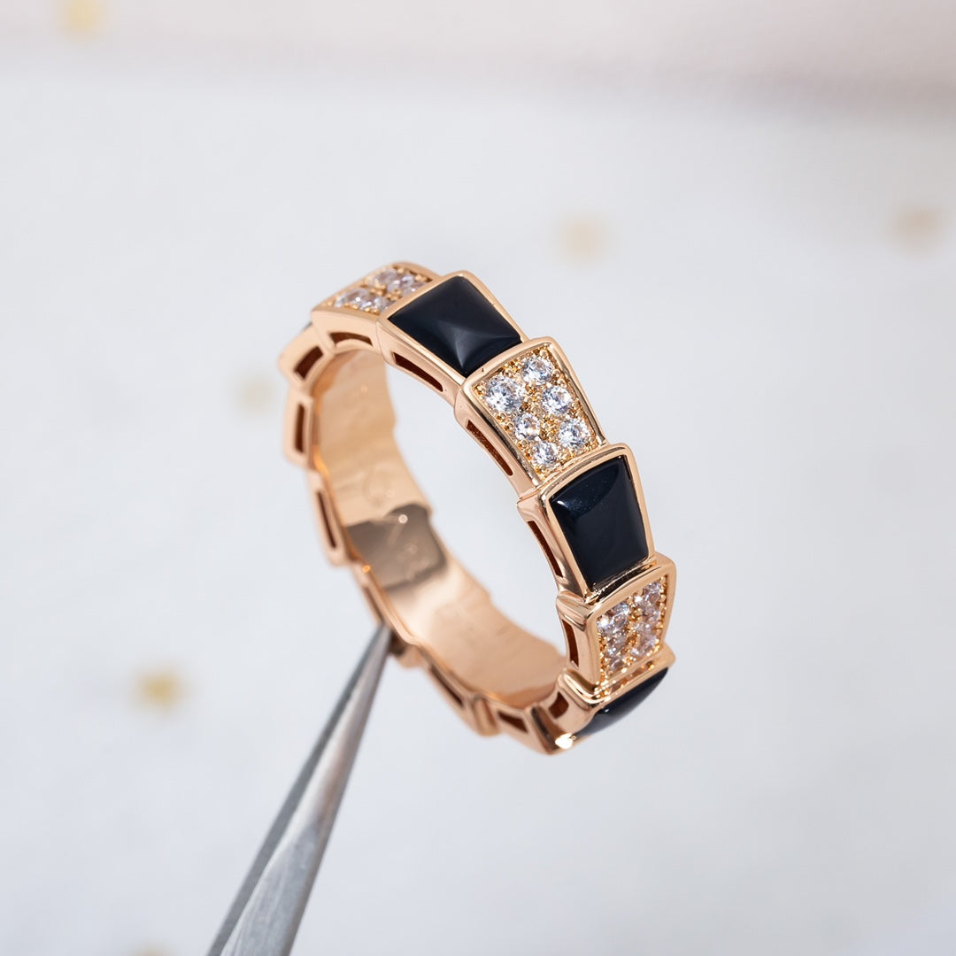 [Everoly JW]SERPENTI RING PINK GOLD BLACK MOP DIAMOND PAVED 4MM