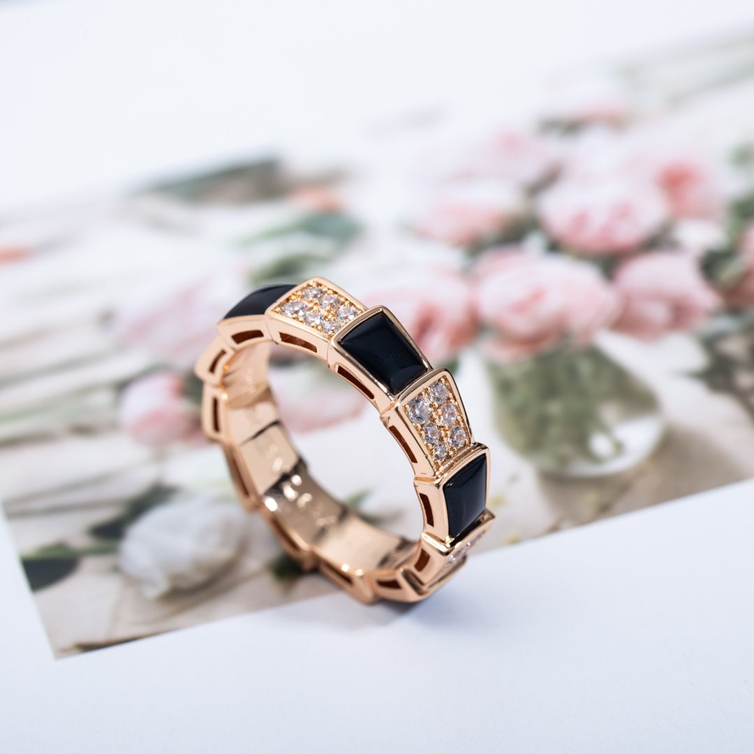 [Everoly JW]SERPENTI RING PINK GOLD BLACK MOP DIAMOND PAVED 4MM