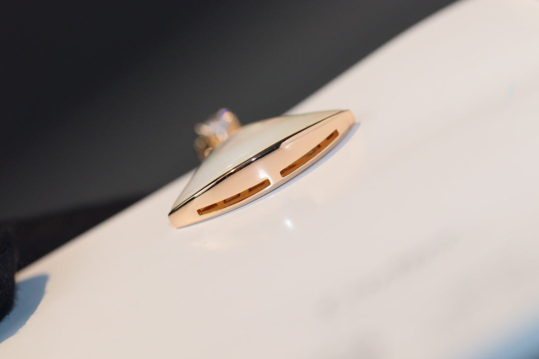 [Everoly JW]DREAM NECKLACE WHITE MOP PINK GOLD 1 DIAMOND