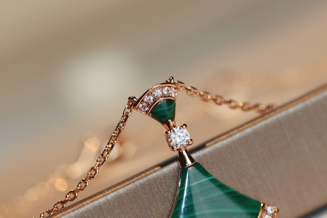 [Everoly JW]DREAM NECKLACE MALACHITE DIAMOND
