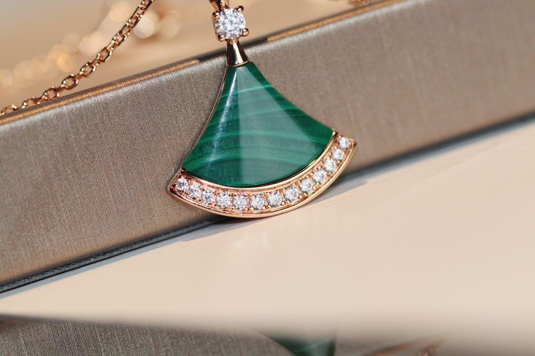 [Everoly JW]DREAM NECKLACE MALACHITE DIAMOND