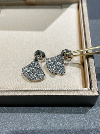 [Everoly JW]DREAM STUD EARRINGS DIAMOND