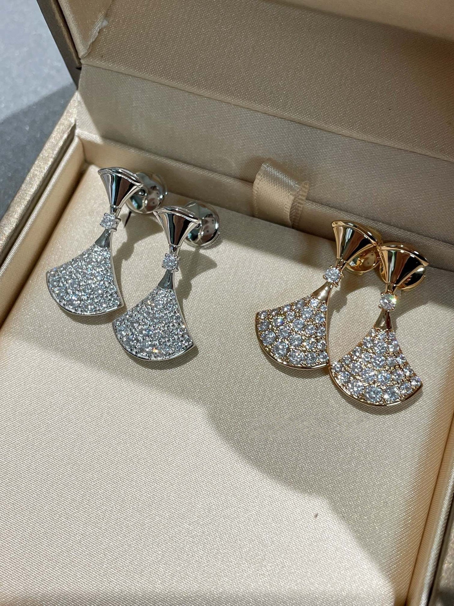[Everoly JW]DREAM EARRINGS DIAMOND
