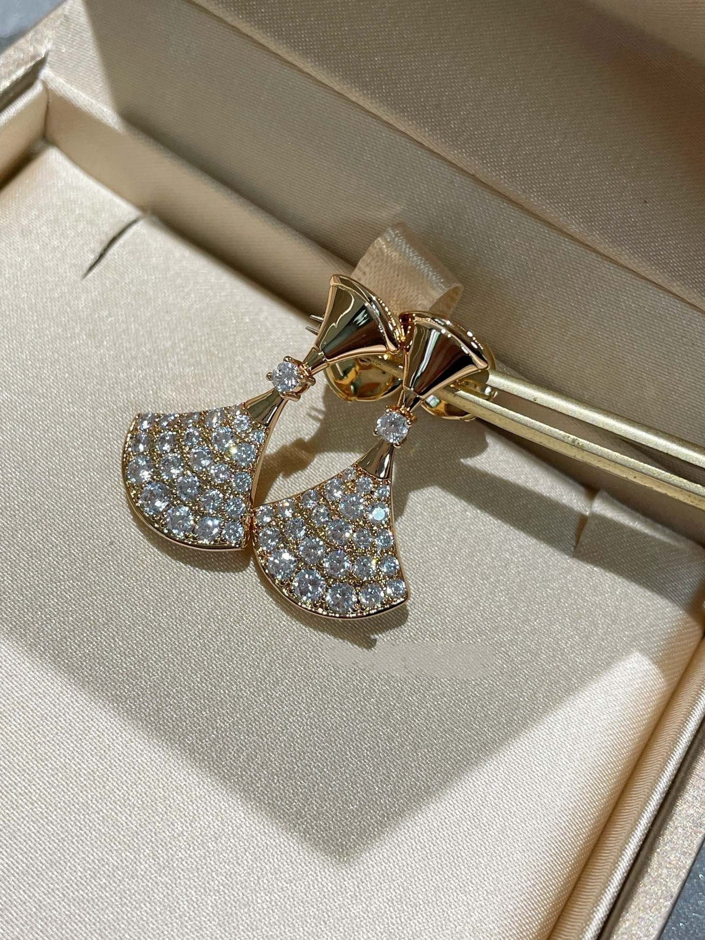 [Everoly JW]DREAM EARRINGS DIAMOND