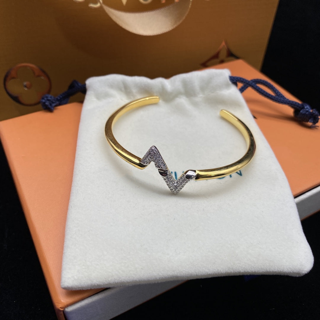 [Everoly JW]VOLTE UPSITE DOWN DIAMOND GOLD OPEN BRACELET