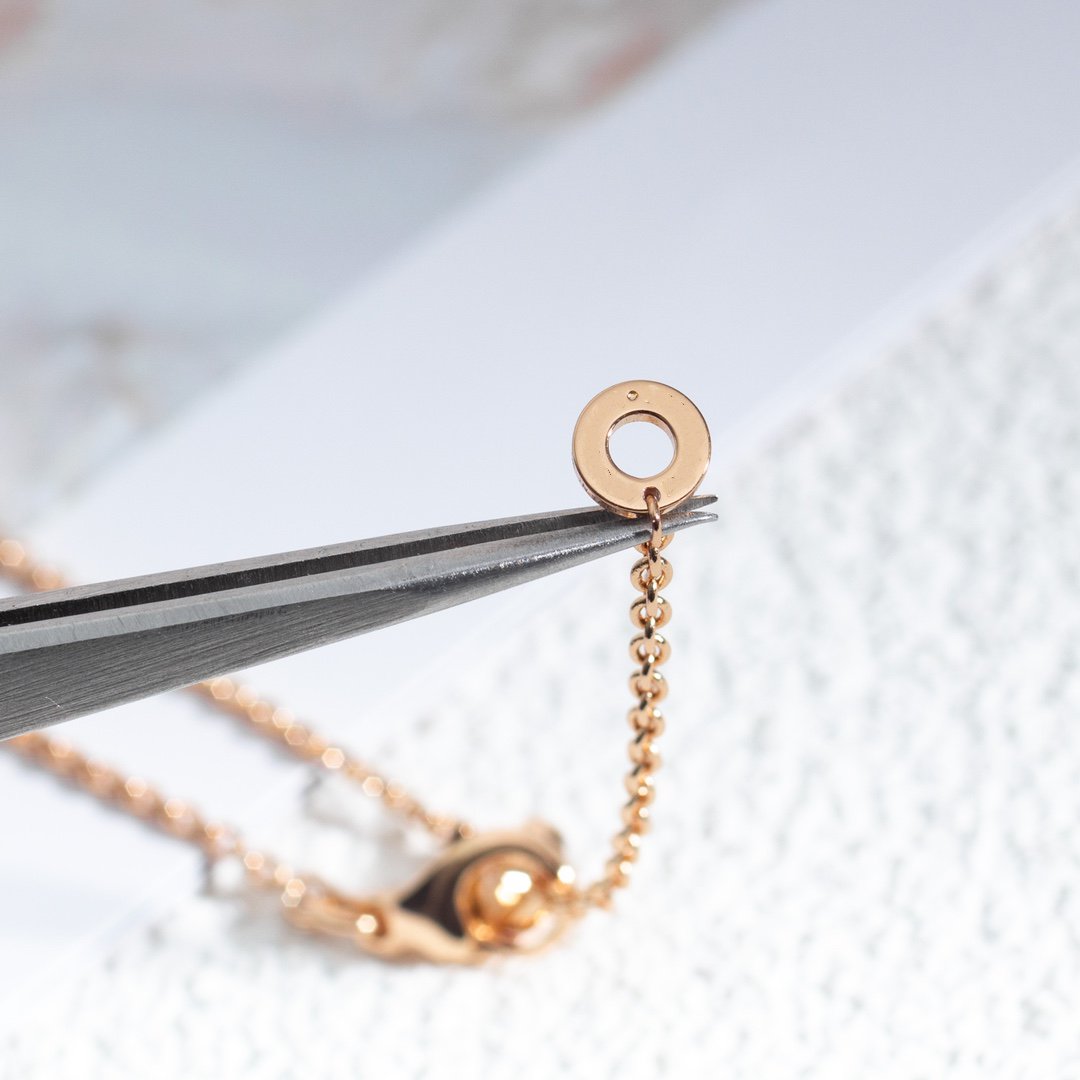 [Everoly JW]ZERO 1 WHITE CERAMIC PINK GOLD DIAMOND NECKLACE