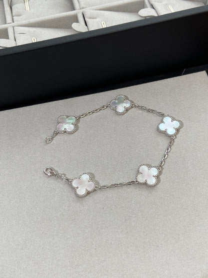 [Everoly JW]CLOVER SILVER MOP 5 MOTIF BRACELET