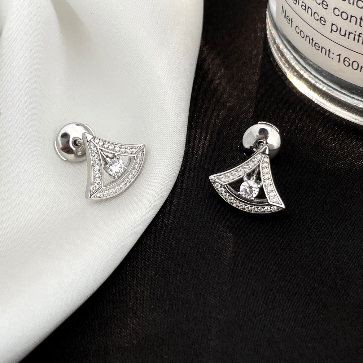 [Everoly JW]DREAM MINI DIAMOND STUD EARRINGS