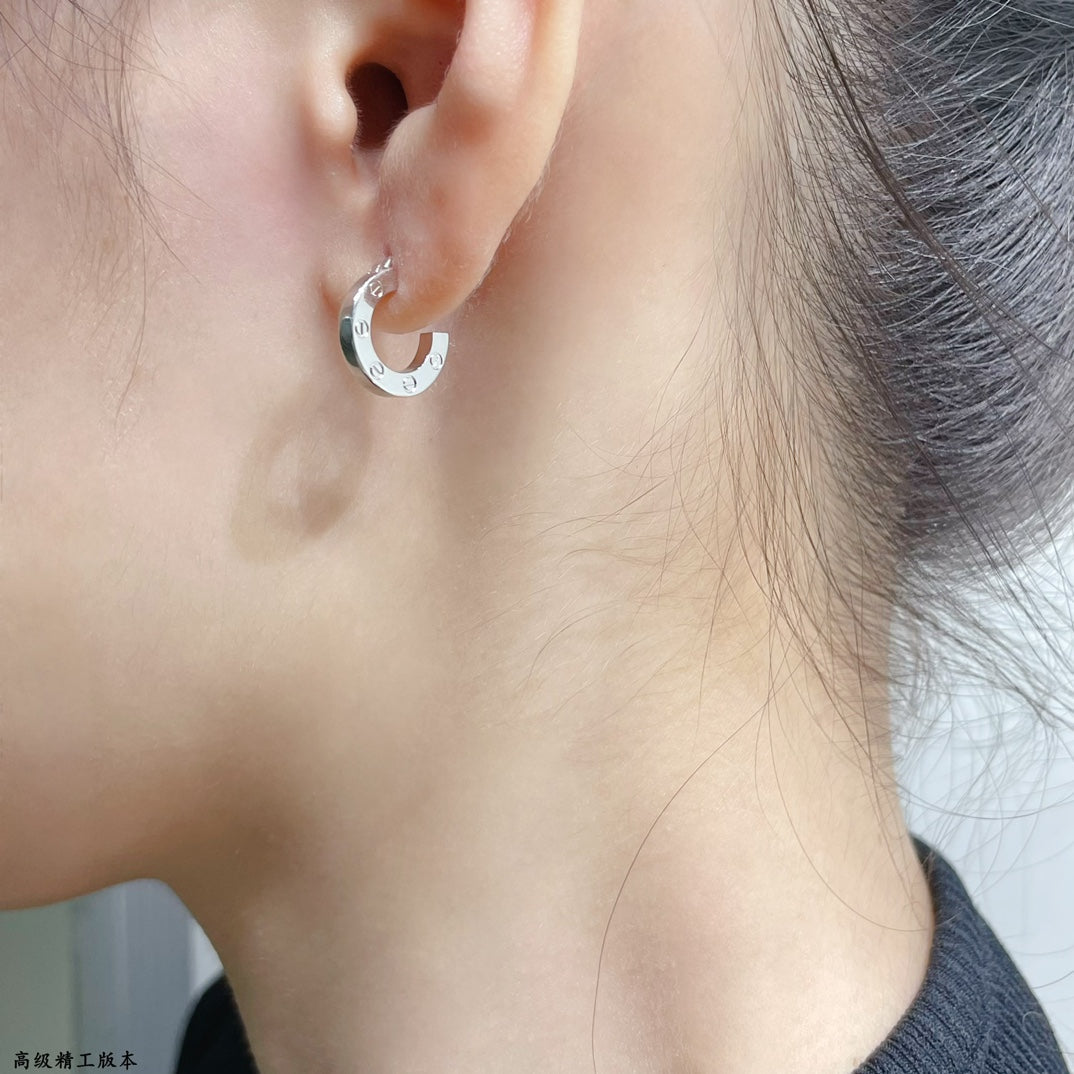 [Everoly JW]LOVE MINI EARRINGS