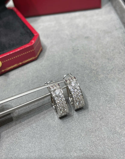 [Everoly JW]LOVE 5.5MM DIAMOND PAVED EARRINGS