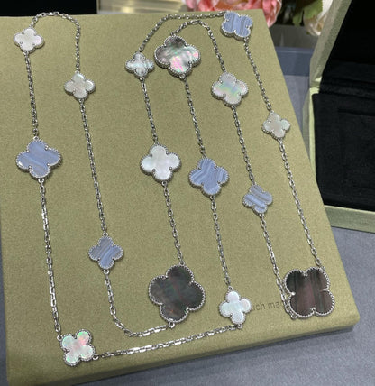 [Everoly JW]クローバー 16モチーフ カルセドニー モップ シルバーネックレス