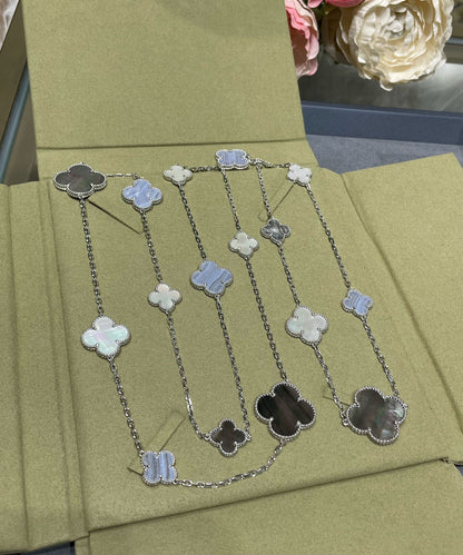 [Everoly JW]クローバー 16モチーフ カルセドニー モップ シルバーネックレス
