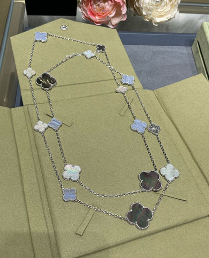 [Everoly JW]クローバー 16モチーフ カルセドニー モップ シルバーネックレス