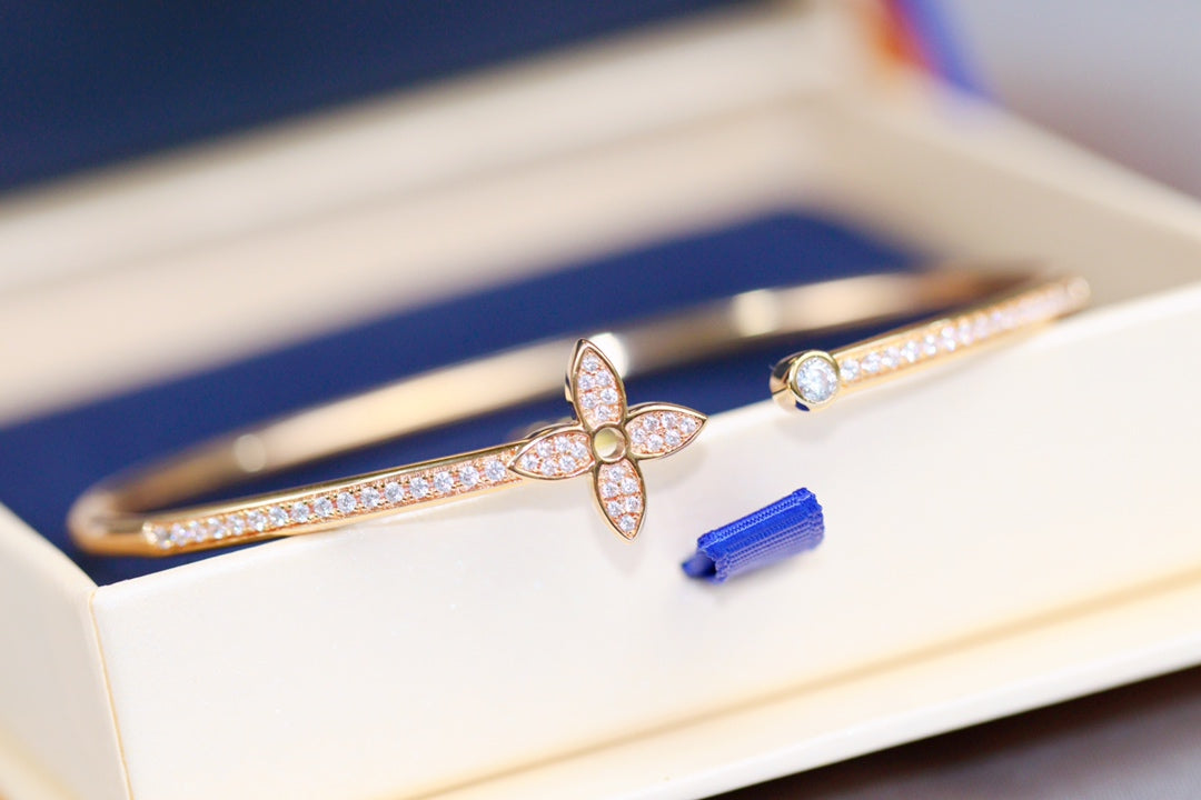 [Everoly JW]IDYLLE PINK GOLD OPEN BRACELET DIAMOND PAVED