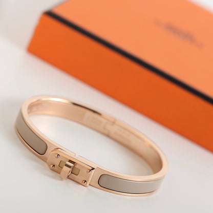 [Everoly JW]HM KELLY GRAUES ARMBAND