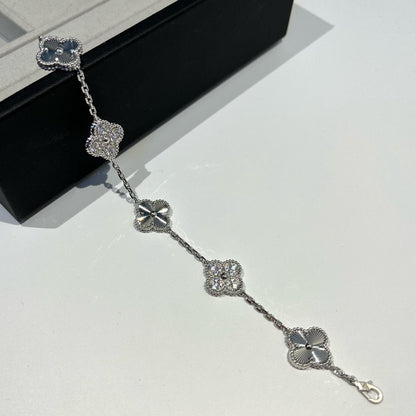 [Everoly JW]クローバー 5モチーフ シルバー ダイヤモンド ブレスレット