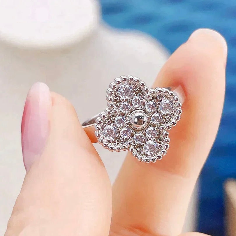 [Everoly JW] KLEEBLATT-DIAMANTRING