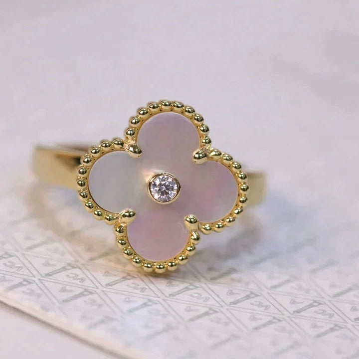 [Everoly JW]CLOVER PINK MOP RING GOLD DIAMANT