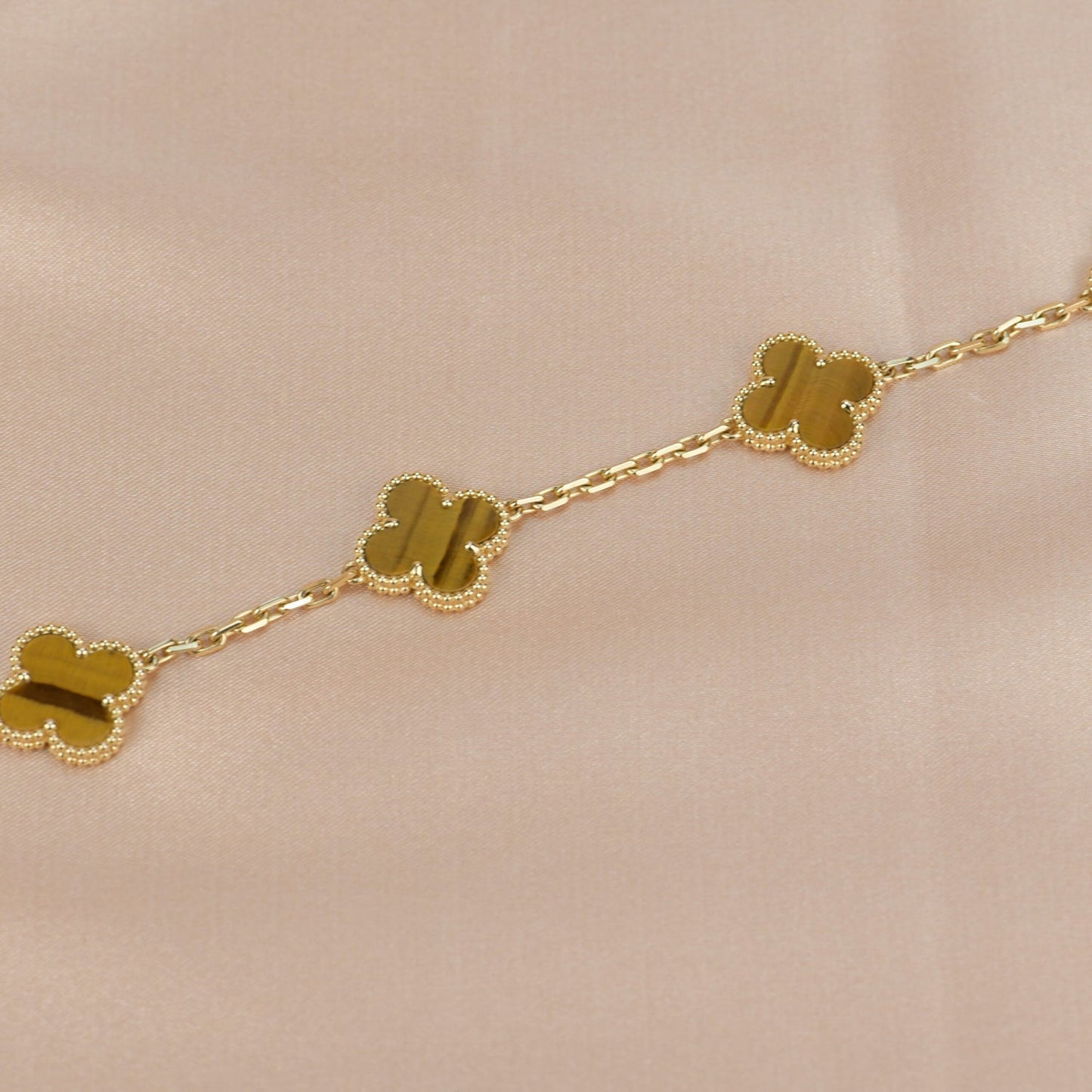 [Everoly JW]CLOVER  5 MOTIFS TIGER EYE BRACELET