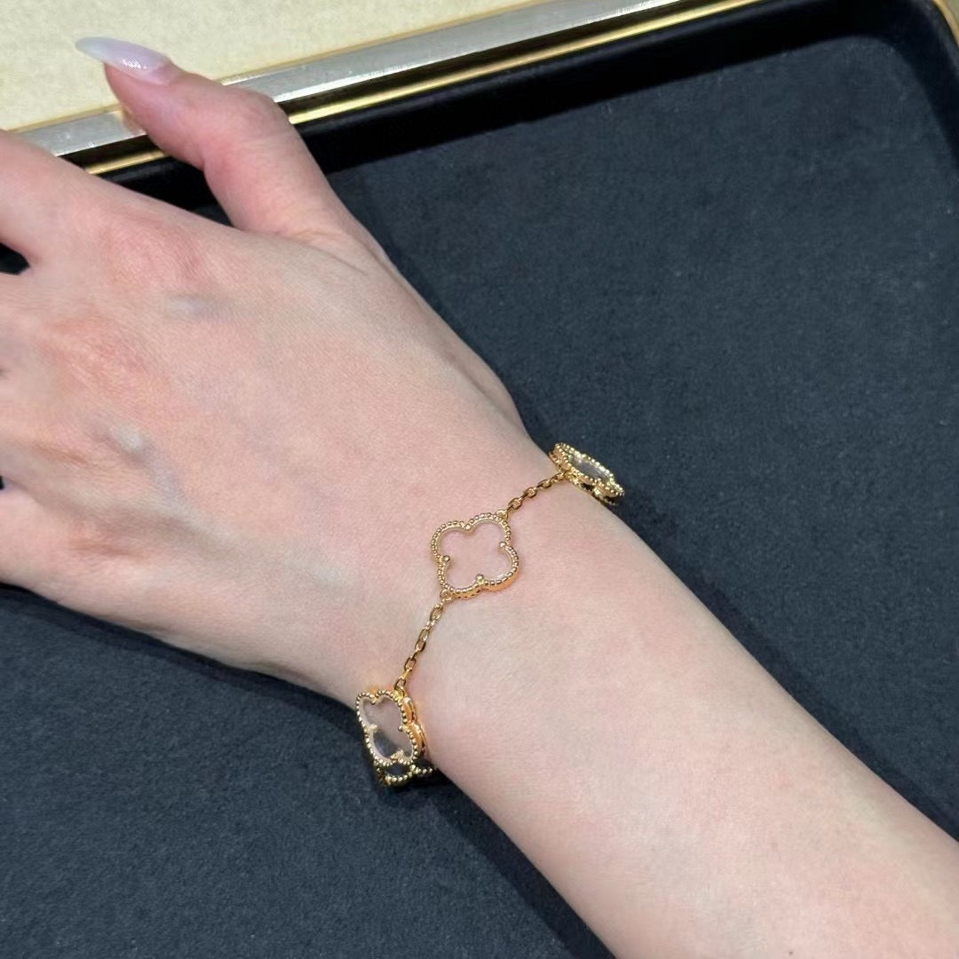 [Everoly JW]クローバー5モチーフロッククリスタルピンクゴールドブレスレット