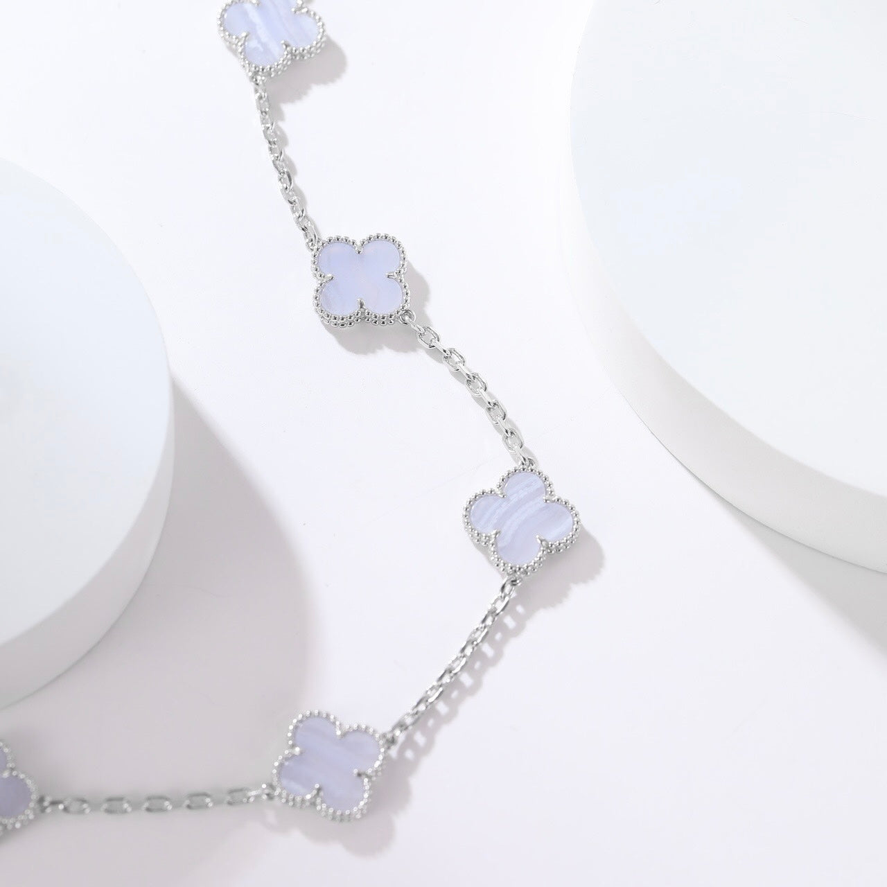 [Everoly JW]CLOVER 10 MOTIFS PURPLE CHALCEDONY NECKLACE