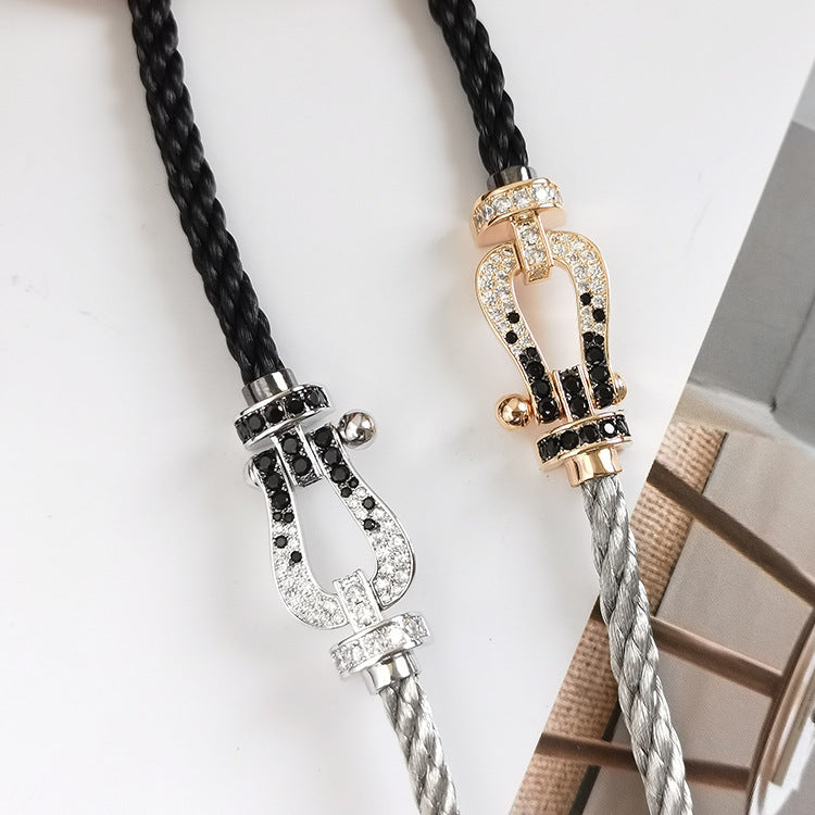 [Everoly JW]FORCE LARGE HORSESHOE BLACK WHITE DIAMOND BRACELET ROSE GOLD