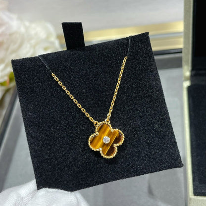 [Everoly JW]クローバー 15mm ダイヤモンド＆イエロータイガーアイアゲートネックレス