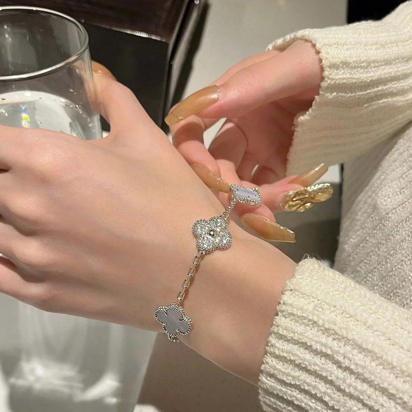 [Everoly JW]CLOVER  5 MOTIF DIAMOND PURPLE CHALCEDONY BRACELET SILVER