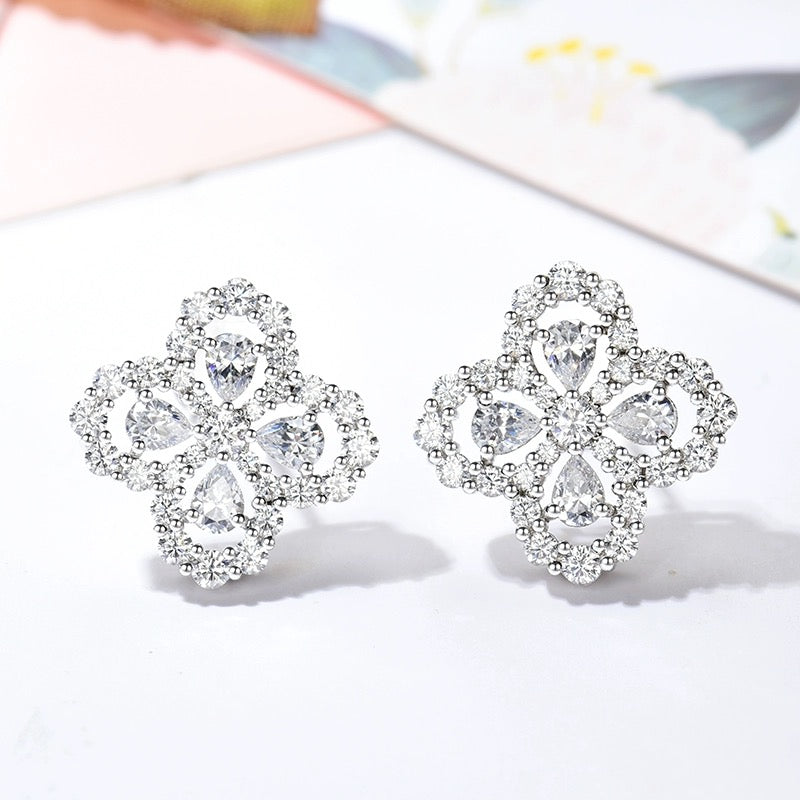 [Everoly JW]LOOP EARRINGS FULL MOTIF DIAMOND 16MM