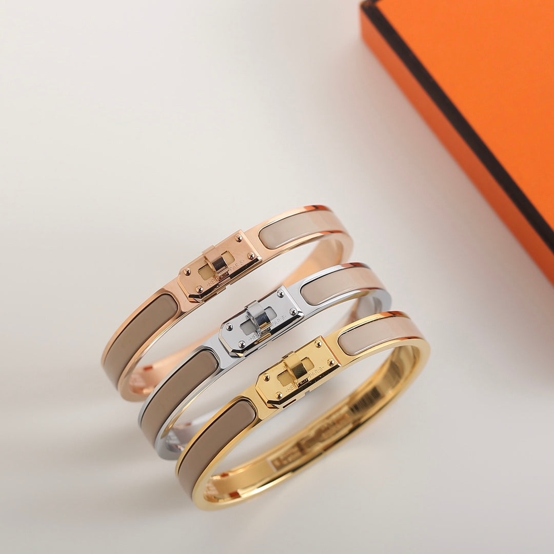[Everoly JW]HM KELLY GRAUES ARMBAND
