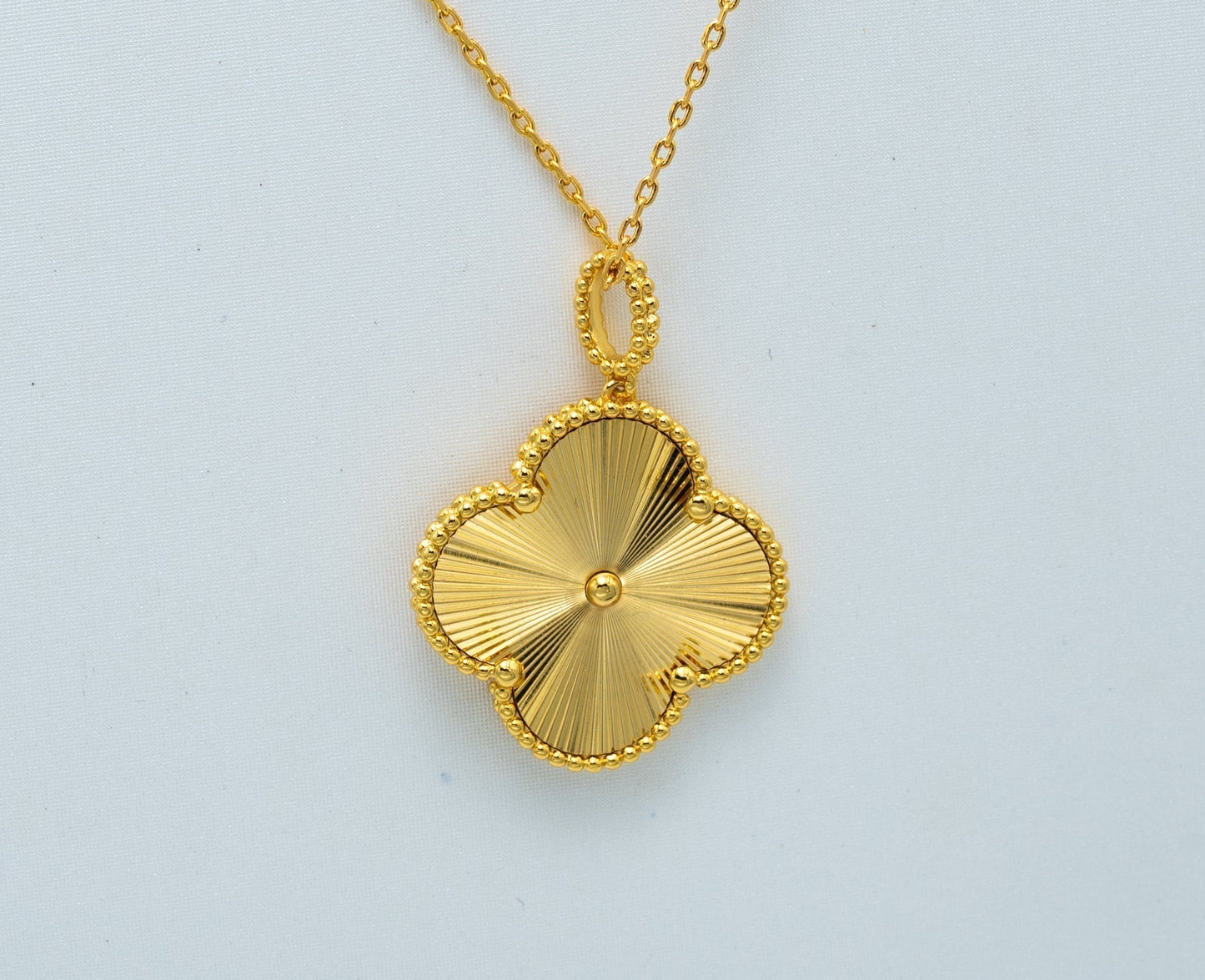 [Everoly JW]CLOVER 25MM PEDANT NECKLACE GOLD