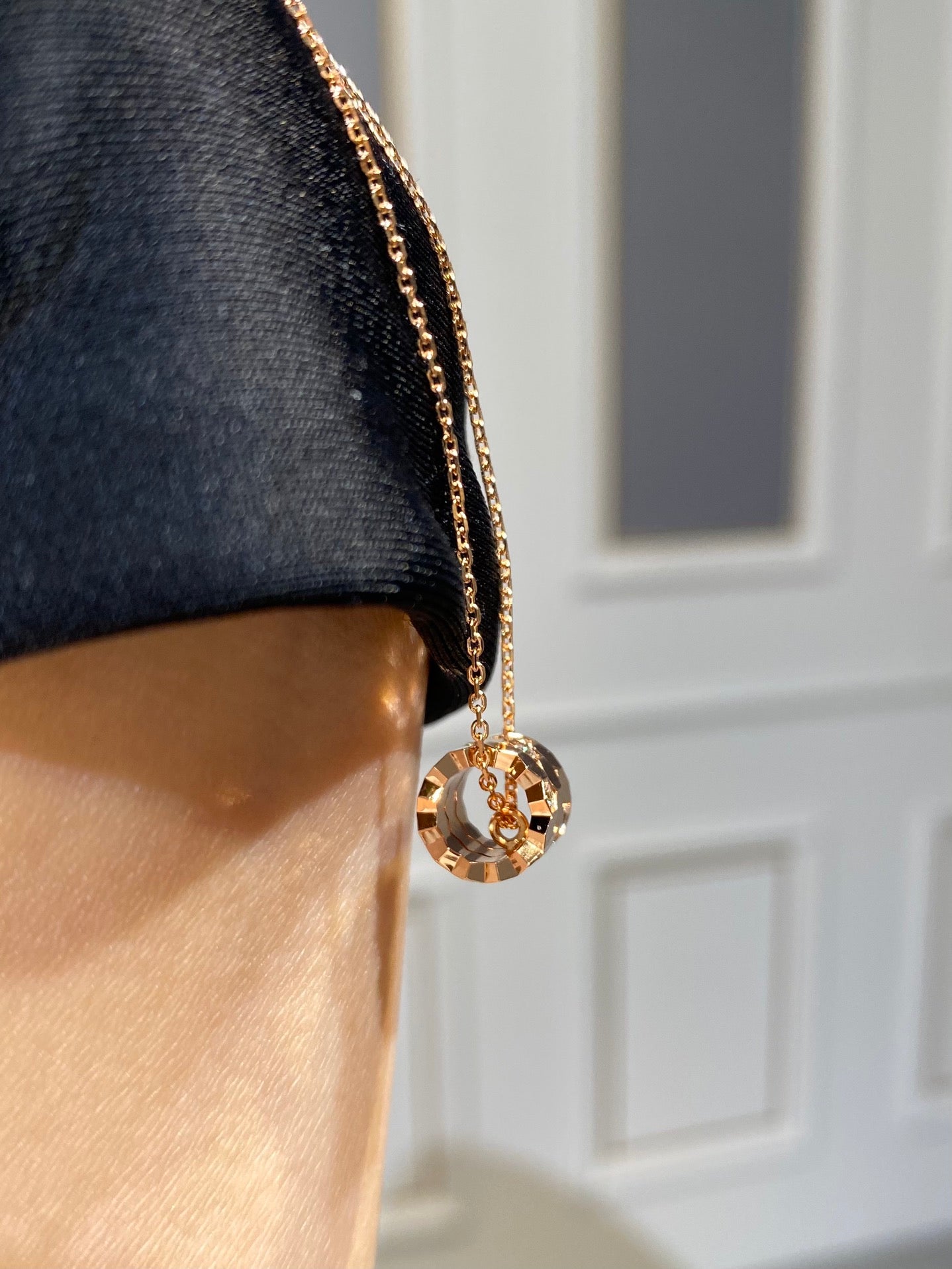[Everoly JW]BEE LOVE DIAMOND NECKLACE