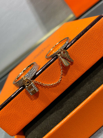 [Everoly JW]HM KELLY CLOCHETTE DOPPELRING MIT DIAMANTEN